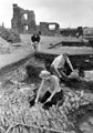 View: s21503 Archaeological dig at Sheffield Manor House, off Manor Lane
