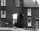 View: s26232 Archway between No. 147 and 153 (right), Grammar Street