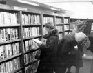 View: u01582 Library users inside the first Sheffield City Libraries Mobile Service