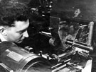 Bryan Taylor working milling machine, Firth Brown Tools Ltd., Atlas Works, Carlisle Street