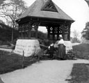 Drinking fountain and shelter in Endcliffe Park Drinking fountain and shelter in Endcliffe Park