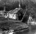 Boat House in the grounds of Oakes Park