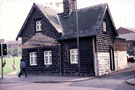 Old toll bar, No. 329 Langsett Road, Hillsborough