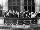 View: s28958 Sheffield Wednesday F.C on the balcony of the Town Hall after their defeat in the F.A. Cup Final against Everton