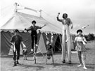 Snapdragon Circus performers, Devonshire Green 