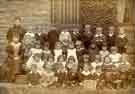 Heeley Bank [Infant] School - Class group (Class C) - boys and girls
