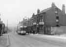 Duke Street showing (right) Red Lion public house, No. 145 Duke Street, Park  c.1955-60