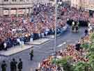 Sheffield Wednesday FC return to Sheffield following their F.A.Cup final defeat to Arsenal