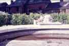 Leverton Gardens fountain