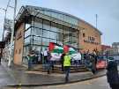 View: a08117 Protest outside BBC Radio Sheffield by supporters of Palestinians