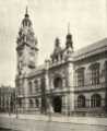 Sheffield Municipal Buildings [Town Hall]: Tower and main entrance from ground level 