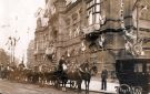 View: p01542 Royal visit of George and Mary, Prince and Princess of Wales (later King George V and Queen Mary) showing horse drawn carriages outside the Town Hall awaiting their departure