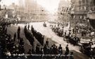 View: p01547 Royal visit of George and Mary, Prince and Princess of Wales (later King George V and Queen Mary) showing them arriving outside the Town Hall
