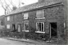 Derelict cottages, Totley Hall Lane Derelict cottages, Totley Hall Lane
