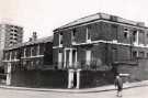 View: t12386 Office public house, No. 117 Upperthorpe Road at junction with (right) Oxford Street
