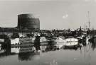 Boats on the Sheffield and South Yorkshire Navigation showing (left) the gas holder for the Effingham Street Gas Company Boats on the Sheffield and South Yorkshire Navigation showing (left) the gas holder for the Effingham Street Gas Company