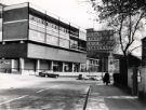 View: u11615 Students Union building, University of Sheffield, Glossop Road showing (back right) the Hicks Building