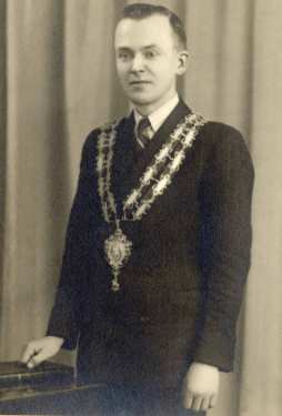 Unidentified man Unidentified man